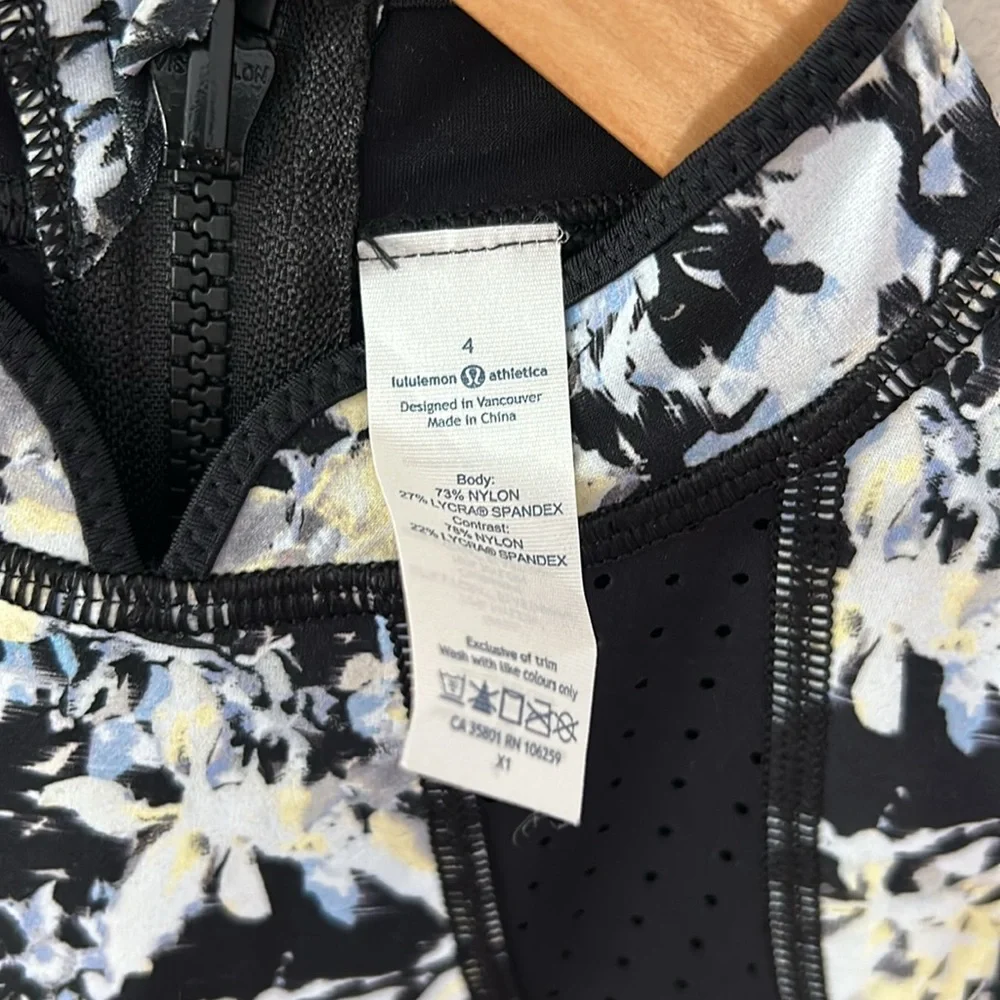 NWT Lululemon Water: Salt Swim SL Rashie‎ Sz 4